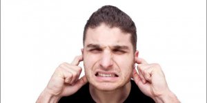 Acouphene : un symptome d-otite ?