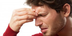 Maux de tete : un symptome de l-hypertension