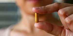 Menopause : le progestatif de synthese comme traitement des bouffees de chaleur