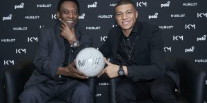 Le footballeur Pele hospitalise pour un calcul dans l’uretre