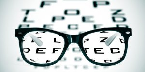 Astigmate ou hypermetrope : la difference