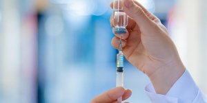 Vaccin contre la grippe : efficacite et effets secondaires