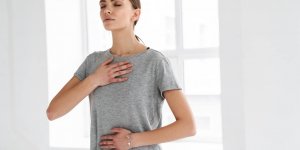 Crise d’angoisse : 2 exercices de sophrologie pour la calmer