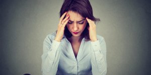 Bourdonnement d-oreille : le stress parfois en cause