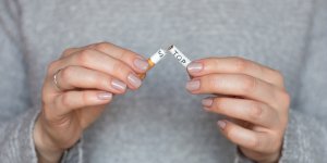La peur du Covid-19 aurait pousse 300 000 britanniques a arreter de fumer !