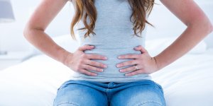 Astuce anti ventre gonfle : prendre le temps de mastiquer