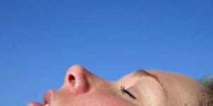 Coup de soleil au visage : combien de temps ca dure ?