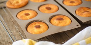 Moules a gateaux : attention au silicone !