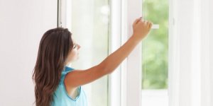 Cas contact covid : vivre sous le meme toit qu’une personne positive