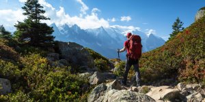 La marche nordique : comment bien choisir ses batons ? 