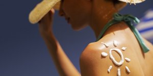 Comment bien dormir avec les coups de soleil ?