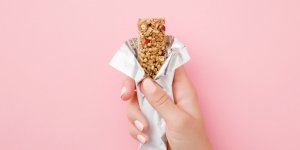 L’astuce d’un nutritionniste pour faire passer l’envie de manger en 10 min