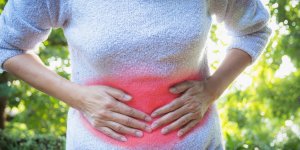 Gaz intestinaux persistants : un signe possible de cancer colorectal