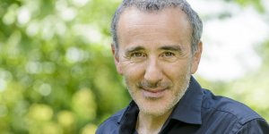 Elie Semoun : “Alzheimer c’est atroce car ca touche a l’intellect”