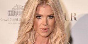 Victoria Silvstedt revele avoir fait de la chirurgie esthetique