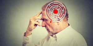 AVC : 43 % des patients presentent ces symptomes une semaine avant