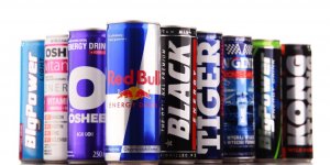Sucre, additifs, cafeine... Les dangers des boissons energisantes