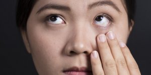 Œil qui saute : un signe annonciateur d-AVC ?
