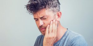 Douleur dentaire sans carie : les causes possibles