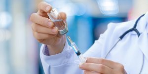 Myocardite, thrombose… Tout ce que l’on sait des effets secondaires de la vaccination contre le Covid
