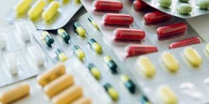 Pneumonie virale : quels medicaments eviter pour ne pas aggraver l’infection ?