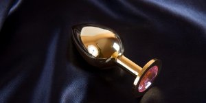 Sodomie : comment utiliser un plug anal ?