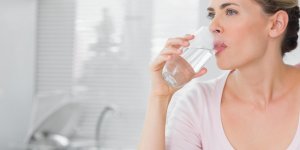 Bouche pateuse : un signe de cancer ?