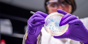 L’antibioresistance, une menace pour l’activite chirurgicale 
