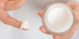 Vaseline pure : peut-on l-utiliser comme lubrifiant ?