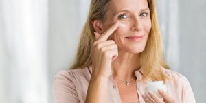 Creme hydratante pour le visage : jour et nuit, quelle difference ? 