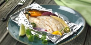 Repas anticholesterol : le poisson en papillote