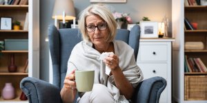 Les meilleures positions et conseils pour bien dormir avec la grippe