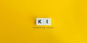 Iode contre la radioactivite : doit-on prendre des comprimes en prevention ?
