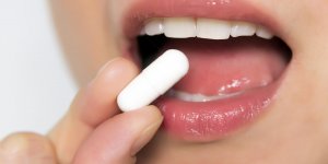 Traitements hormonaux de la menopause : doses minimes et duree limitee