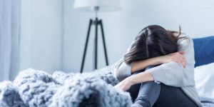 Dormir moins de 5 heures par nuit favorise ce trouble mental