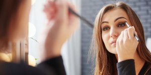 Maquillage bio ou naturel : la difference