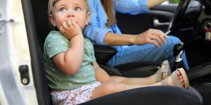 Tabagisme passif : des metaux lourds retrouves dans la salive des enfants 