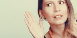 Menopause : ces medicaments augmentent le risque de perte d’audition