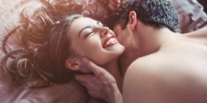 3 femmes confient ce a quoi elles pensent en faisant l-amour