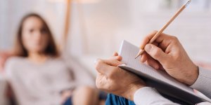 Douleurs chroniques : 3 conseils de psy pour les apprivoiser