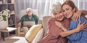 Bien concilier emploi et parents vieillissants