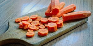 Carotte crue : un aliment anti-constipation