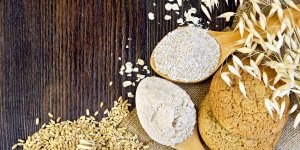 Flocons et son d-avoine : des aliments a manger le matin