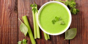 Une idee de soupe d-ete pour perdre du poids