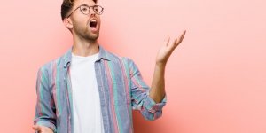 Covid-19 : les hommes produisent 30% de gouttelettes de plus que les femmes