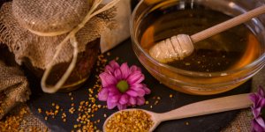 Gorge qui pique : la propolis comme remede