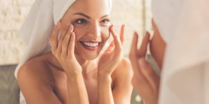 Un exercice pour maigrir du visage