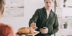 Syndrome du colon irritable : et si le gluten n’etait pas le vrai coupable ?
