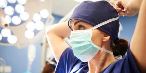 Coronavirus : 6 000 soignants deployes a Wuhan, les Francais rapatries
