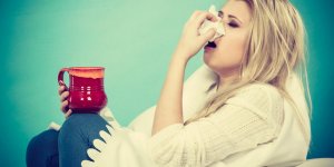 Ecoulement nasal jaune ou vert : attention a l-infection